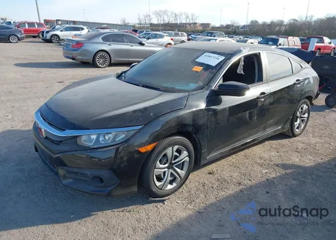 2017 Honda Civic Lx z USA, uszkodzony, nr VIN 19XFC2F55HE068281